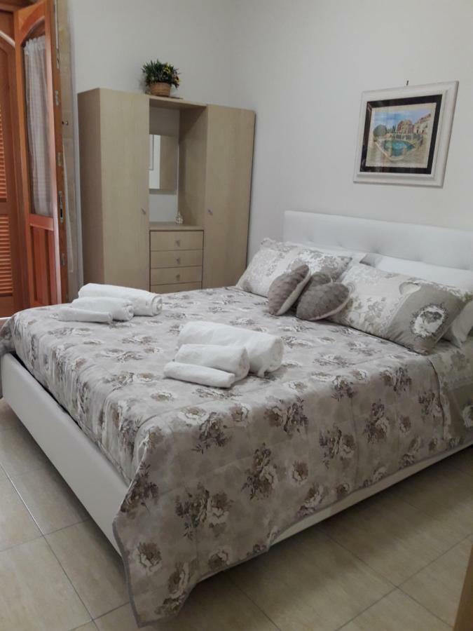 Rosa Holiday Home Сиракузы Экстерьер фото
